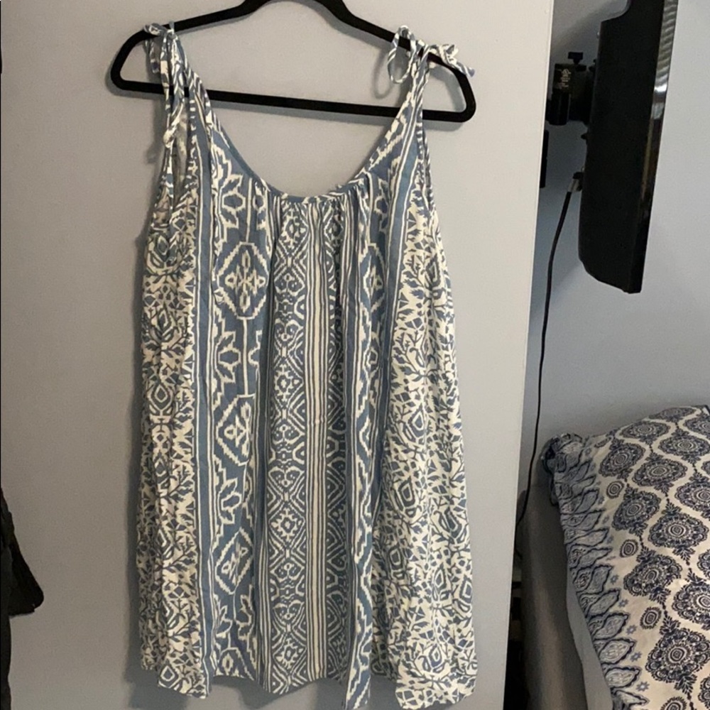 Madewell Shift Dress Blue and White